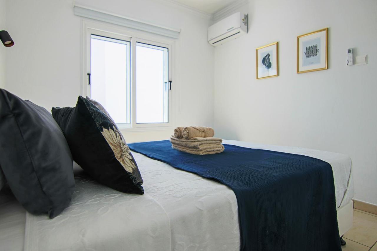 Ferienwohnung Phaedrus Living: Seaside Luxury Flat Lighthouse 62 Paphos Exterior foto