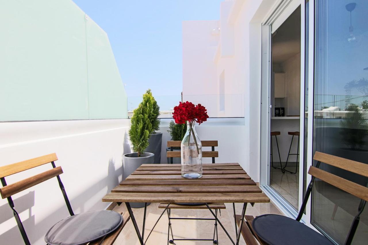 Ferienwohnung Phaedrus Living: Seaside Luxury Flat Lighthouse 62 Paphos Exterior foto